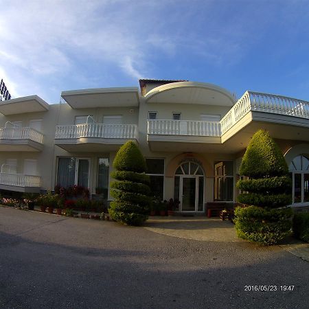 Hotel Akrogiali Korinos Ngoại thất bức ảnh