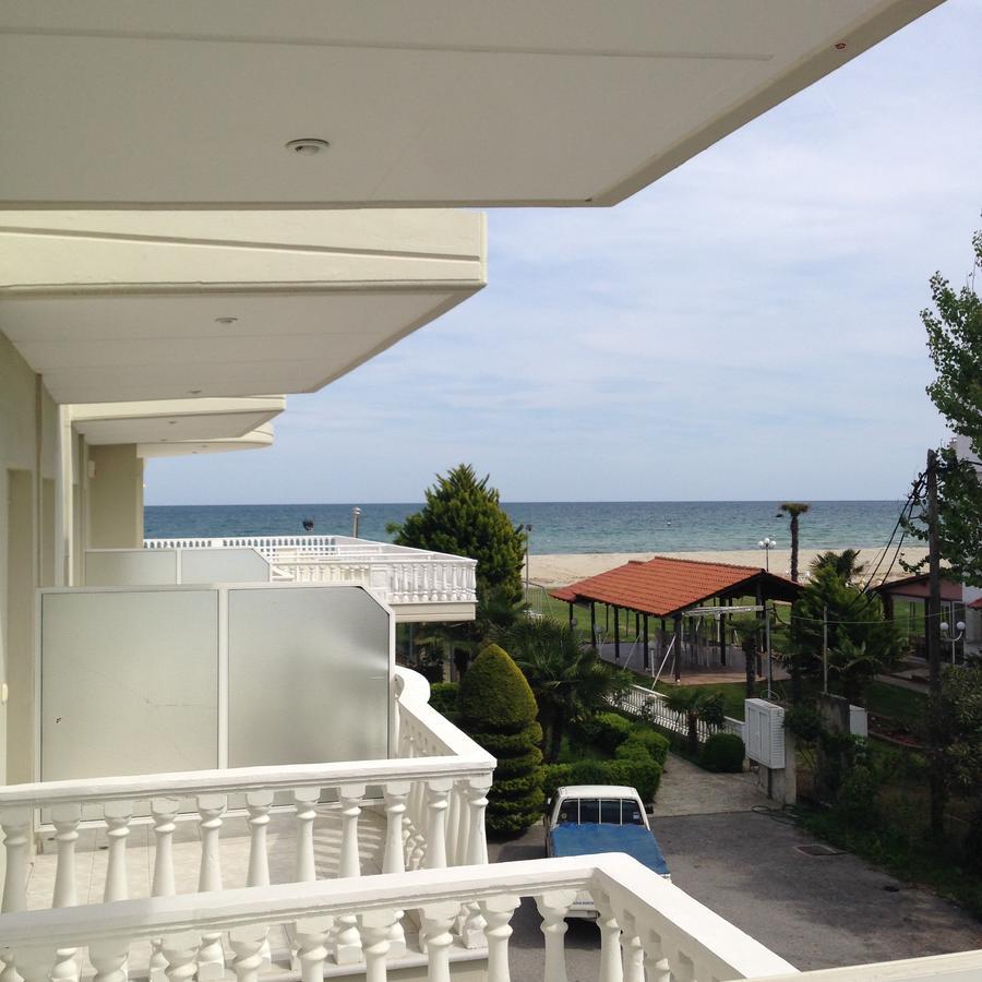 Hotel Akrogiali Korinos Ngoại thất bức ảnh