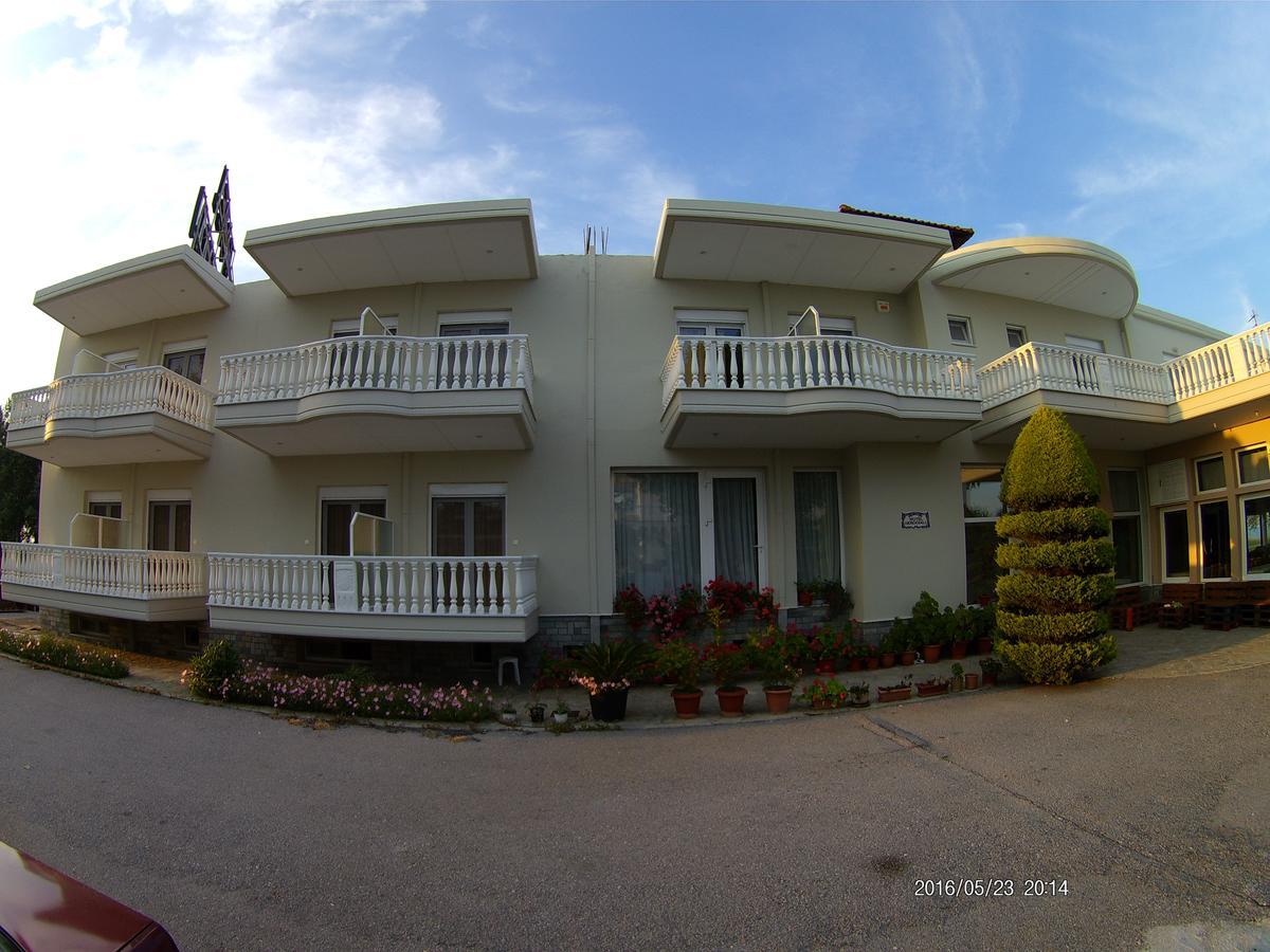 Hotel Akrogiali Korinos Ngoại thất bức ảnh