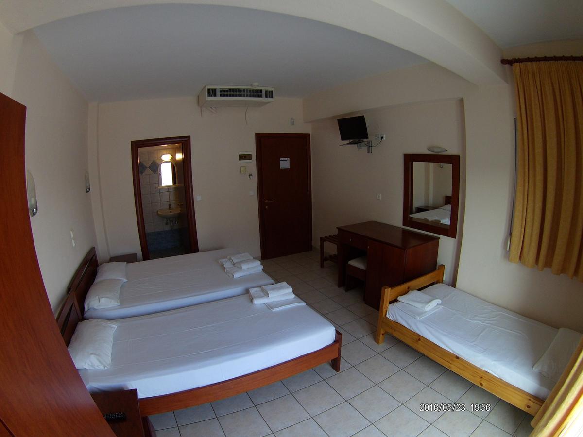 Hotel Akrogiali Korinos Ngoại thất bức ảnh