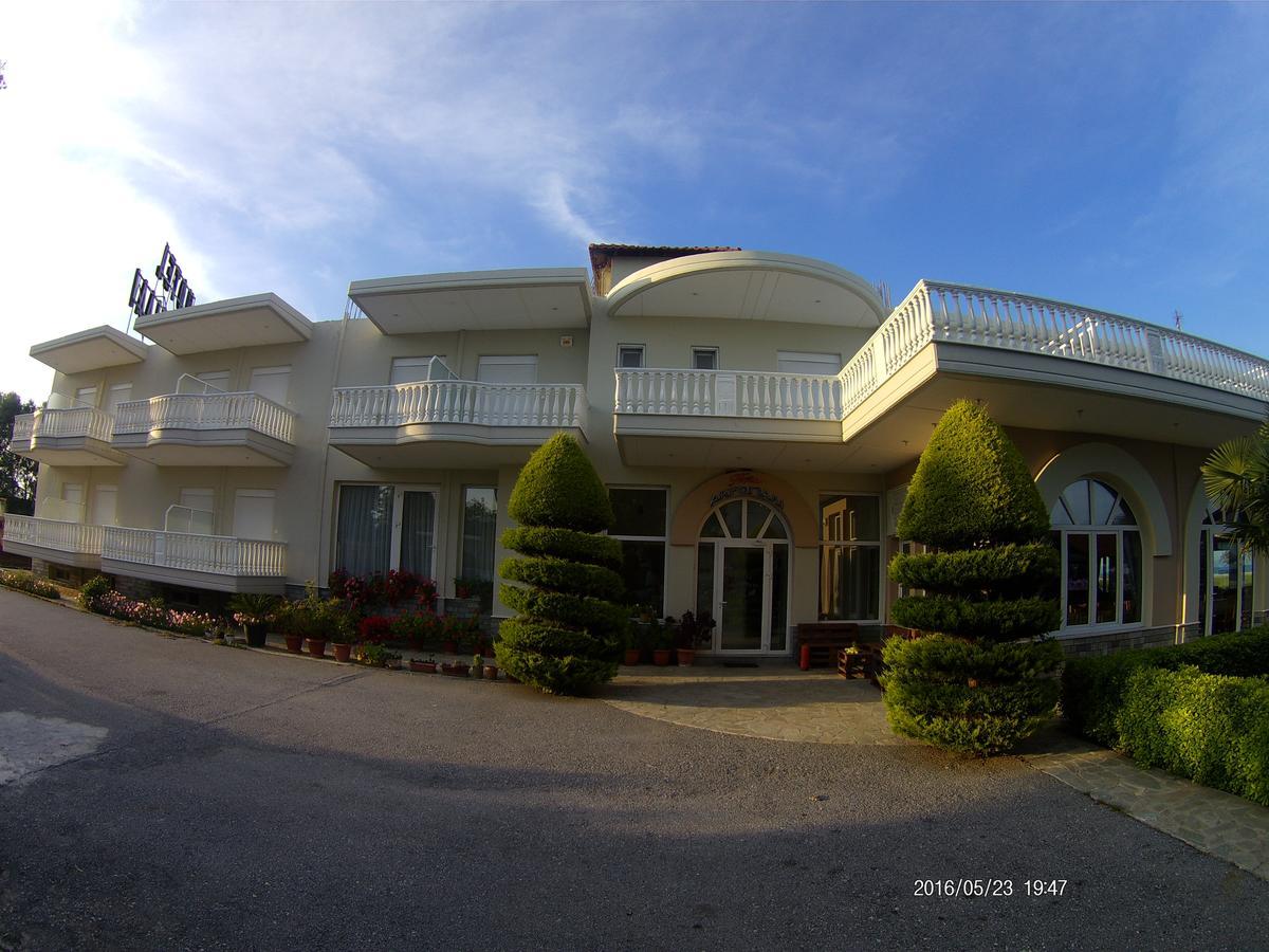 Hotel Akrogiali Korinos Ngoại thất bức ảnh