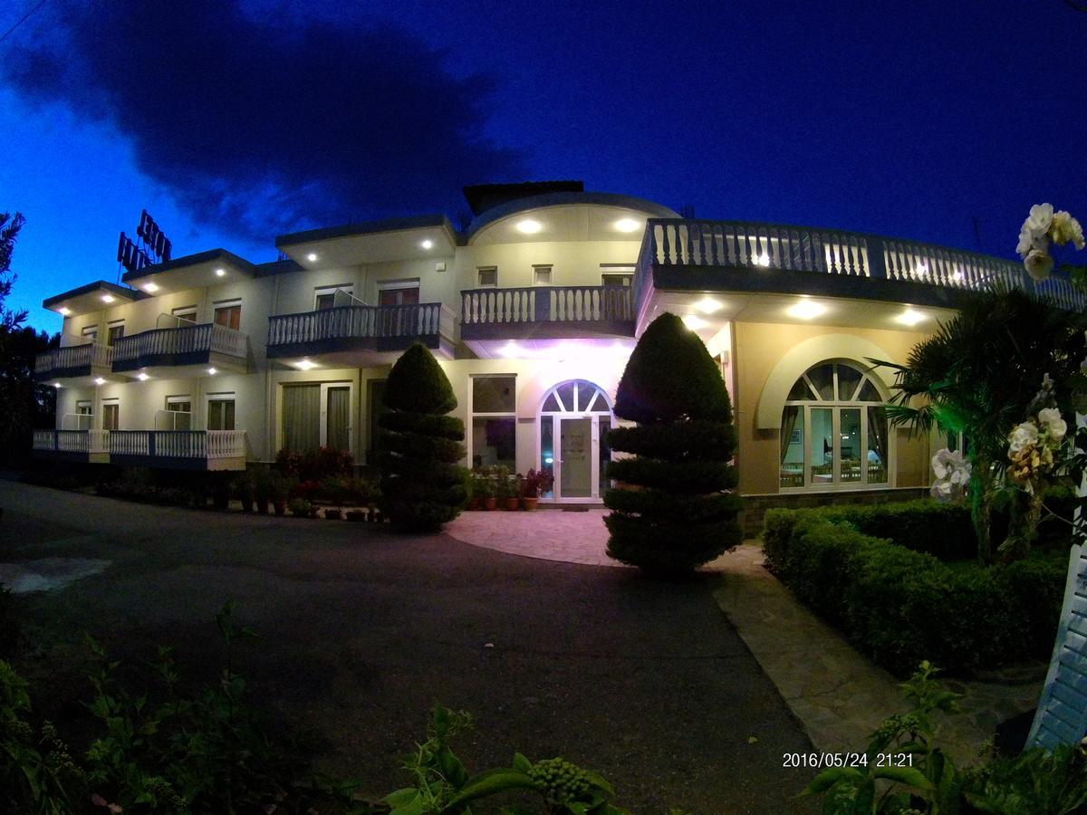 Hotel Akrogiali Korinos Ngoại thất bức ảnh