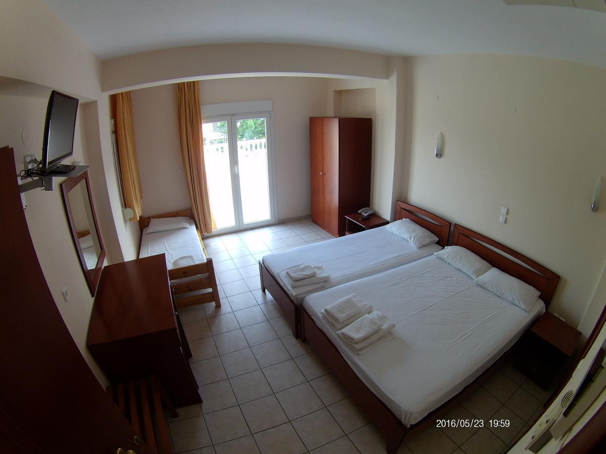 Hotel Akrogiali Korinos Ngoại thất bức ảnh