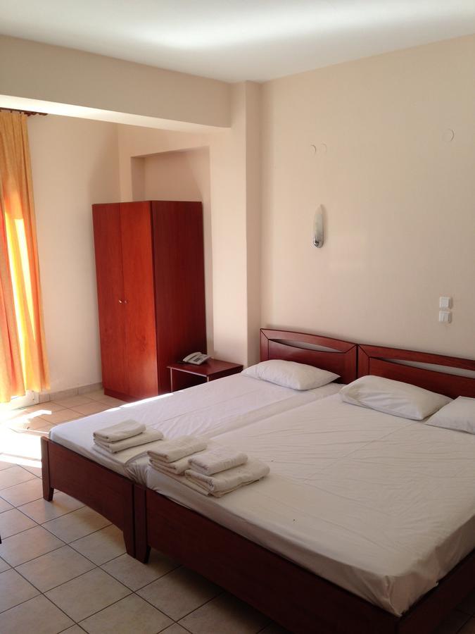 Hotel Akrogiali Korinos Ngoại thất bức ảnh