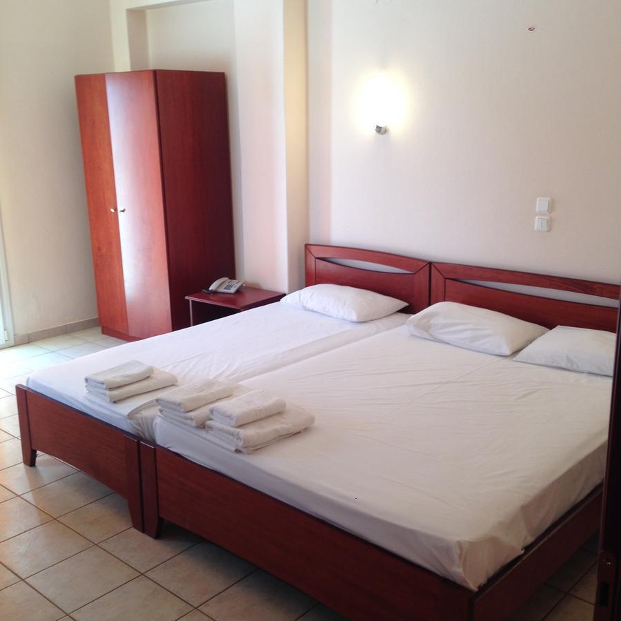 Hotel Akrogiali Korinos Ngoại thất bức ảnh